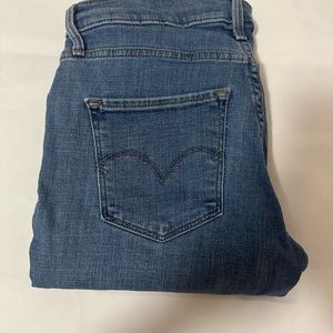 Levis skinny ankle jeans